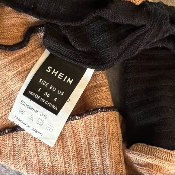 Color-block Tank Tops - Picture 5 of 5